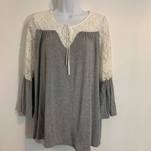 Hannah - Gray and lace top. Size medium